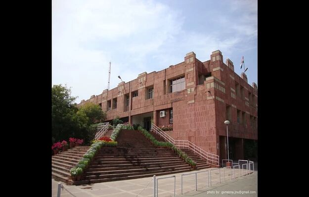 Swami Vivekananda Signboard In JNU Vandalised: RSS-Linked Students Body