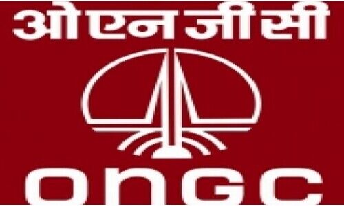 अरब सागर में हेलीकॉप्टर की इमरजेंसी लैंडिंग, सभी 9 लोग सुरक्षित: ONGC अरब सागर में हेलीकॉप्टर की इमरजेंसी लैंडिंग, सभी 9 लोग सुरक्षित: ONGC