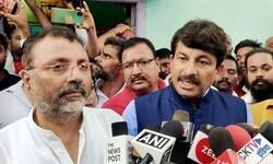 Nishikant Dubey, Manoj Tiwari booked for trespassing. Nishikant Dubey, Manoj Tiwari booked for trespassing.