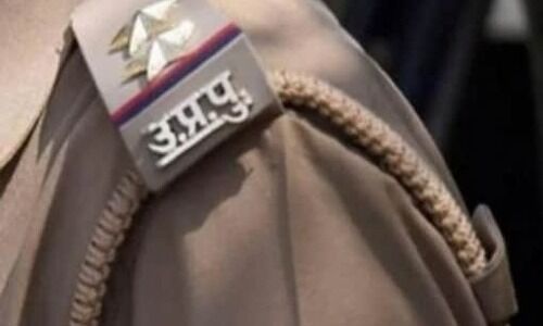 Armed Men Barge into Merchant Navy Officers Home in Gr Noida for Loot Armed Men Barge into Merchant Navy Officers Home in Gr Noida for Loot